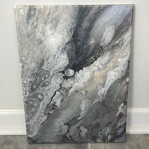 Custom pour art